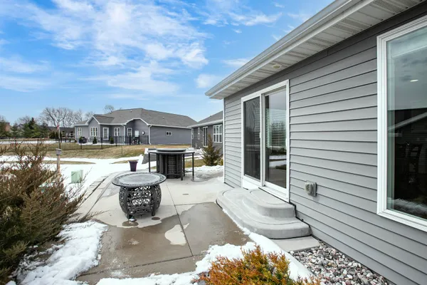 $514,900 | 2701 West Fallen Oak Drive, Appleton, WI 54913