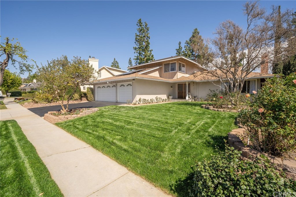 10924 Topeka Drive Porter Ranch, CA 91326 - Photo 2 of 29