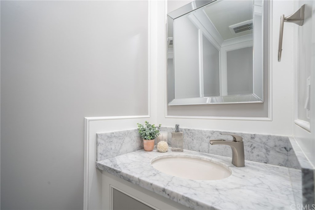 10924 Topeka Drive Porter Ranch, CA 91326 - Photo 12 of 29