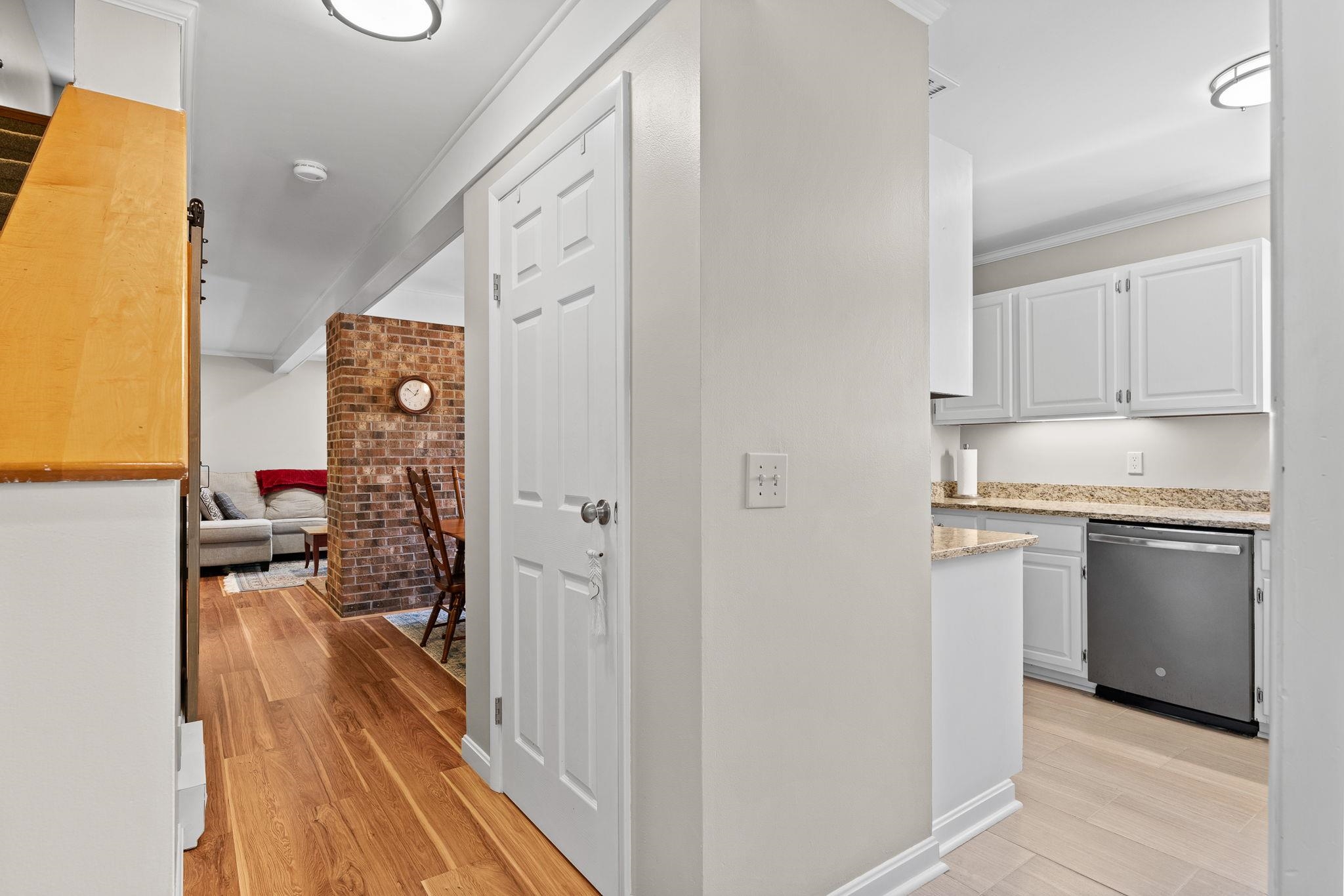 14 Hideaway Lane Williston, VT 05495 - Photo 6 of 39