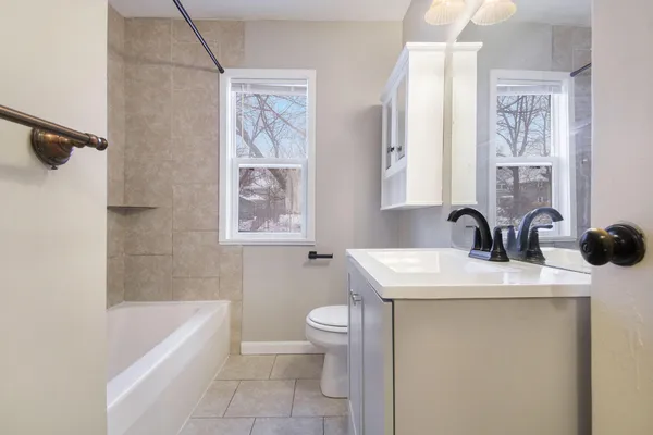 $335,000 | 942-944 Sherman Street Southeast, Grand Rapids, MI 49506