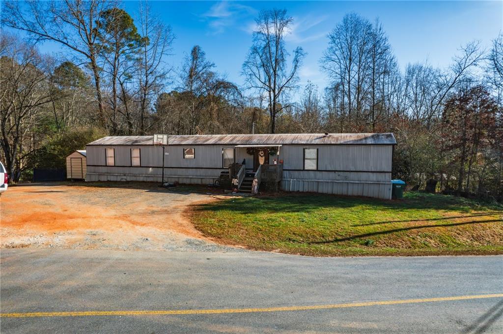 242 Eaton Road Jasper, GA 30143 - Photo 4 of 37 Gallery Image 4