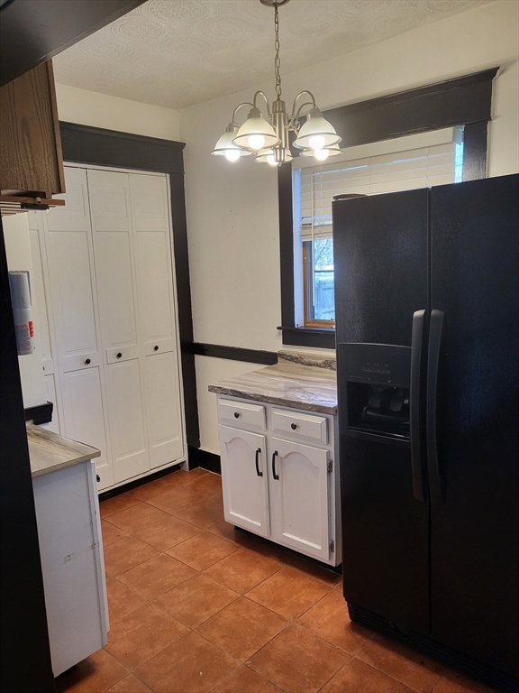 19 Greenbrier Street Springfield, MA 01108 - Photo 10 of 26 Gallery Image 10