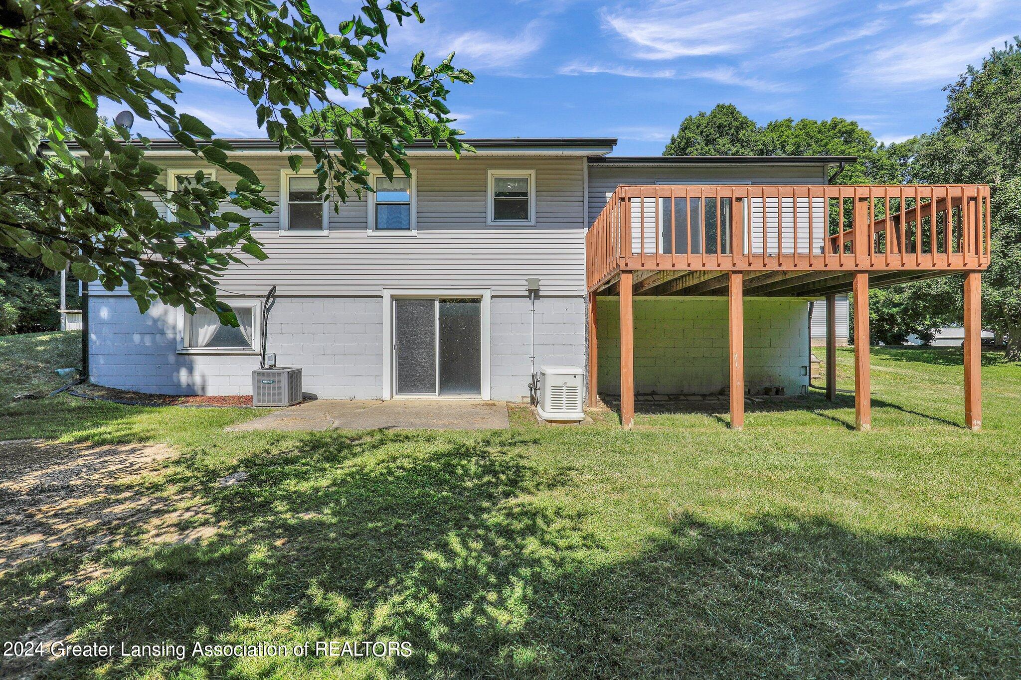 4061 Matthews Road Charlotte, MI 48813 - Photo 28 of 32 8-web-or-mls-Open Ended Media-8