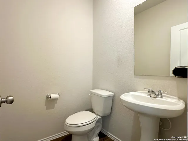 $1,850 | 11907 Allegheny, San Antonio, TX 78245