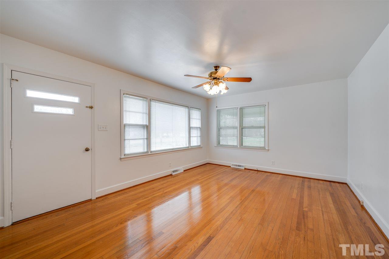 1317 Hamlin Road Durham, NC 27704 - Photo 4 of 19 Gallery Image 4