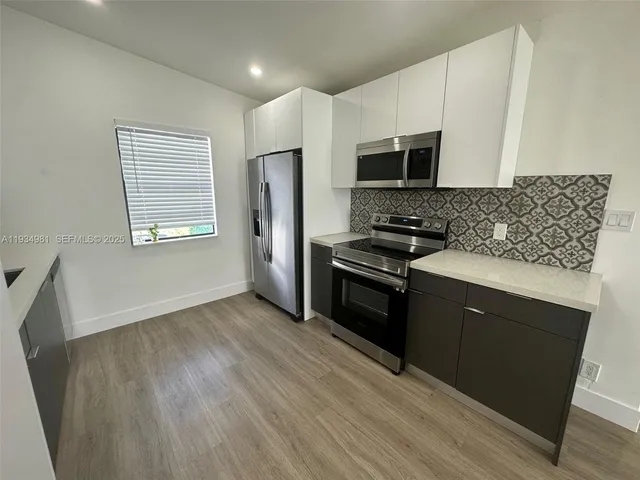 $3,100 | Lake Forest, West Park, FL 33023