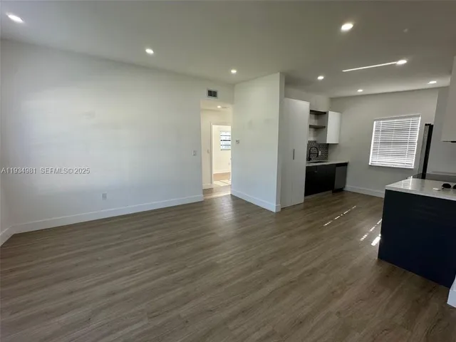 $3,100 | Lake Forest, West Park, FL 33023