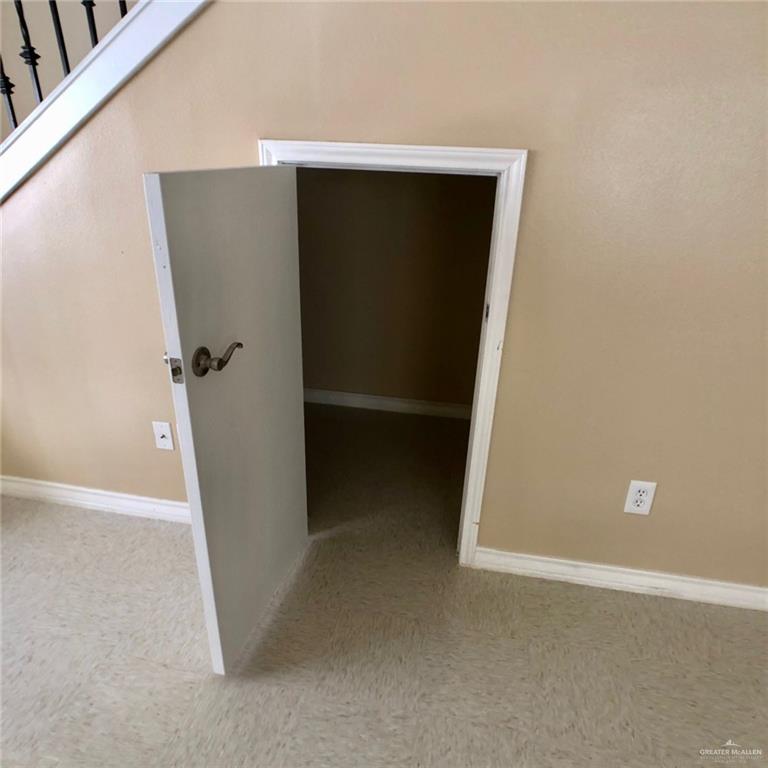 804 North Taylor Road, Unit 29 Mission, TX 78572 - Photo 12 of 27 view of room