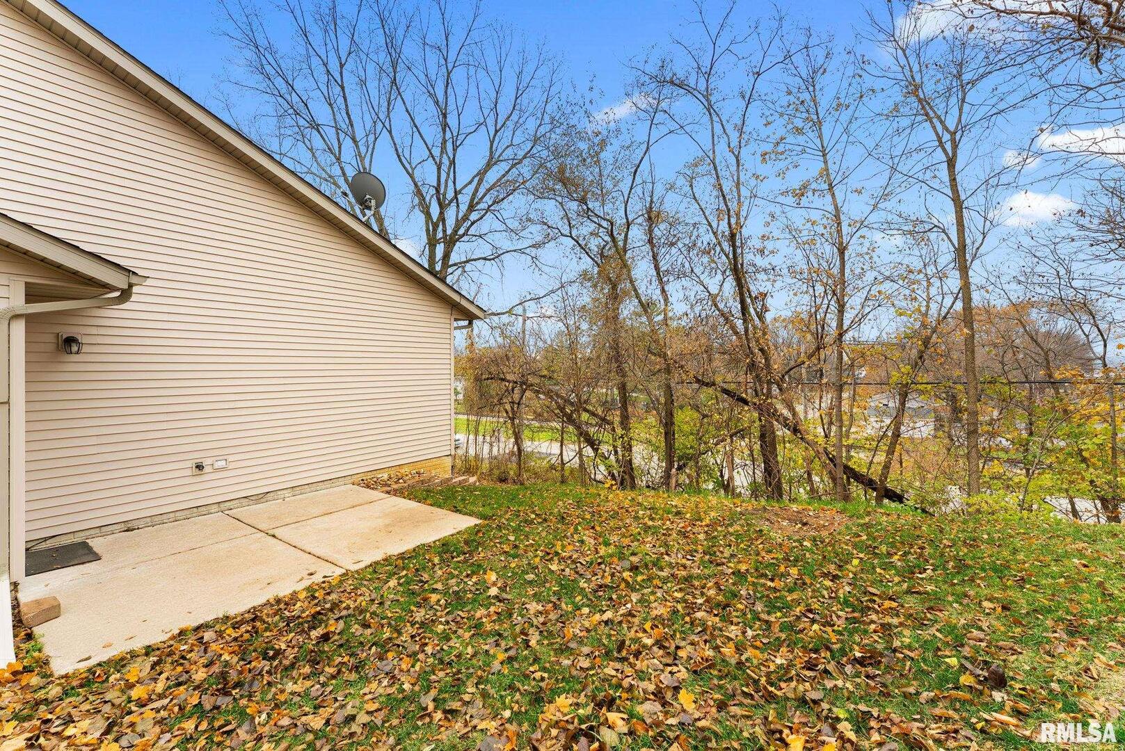 16 Cherry Hill, Unit 16 Hampton, IL 61256 - Photo 20 of 20