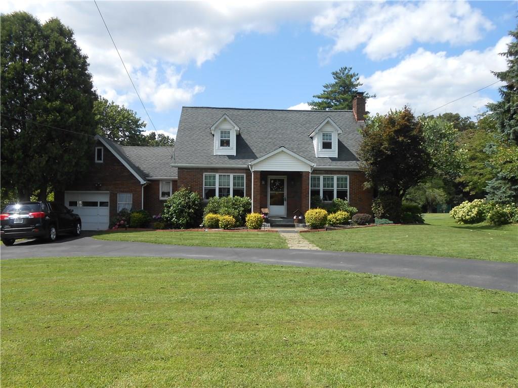 1013 Willowbrook Road New Castle, PA 16101 - Photo 2 of 6