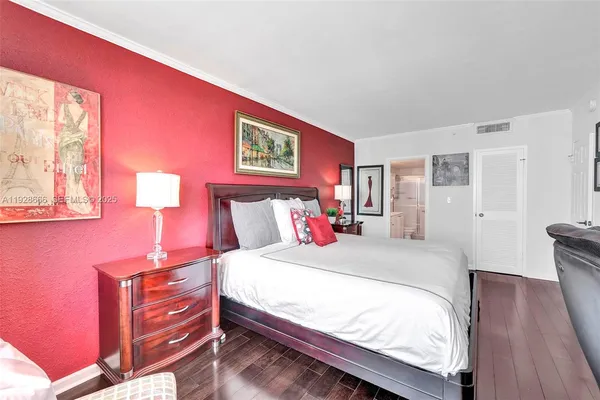 $4,500 | 2501 South Ocean Drive, Unit 1436, Hollywood, FL 33019