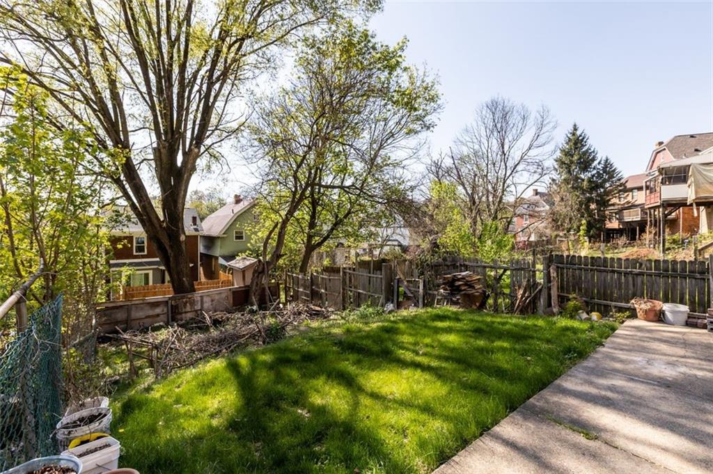 107 Overbrook Boulevard Pittsburgh, PA 15210 - Photo 6 of 33