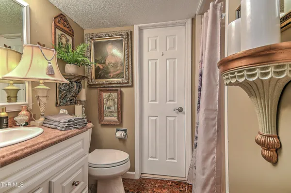 $339,900 | 326 Hickory Bluff, Unit 326, Johnson City, TN 37601