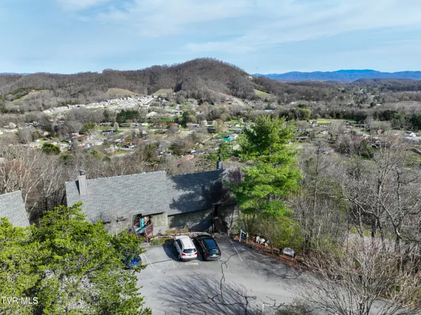 $339,900 | 326 Hickory Bluff, Unit 326, Johnson City, TN 37601