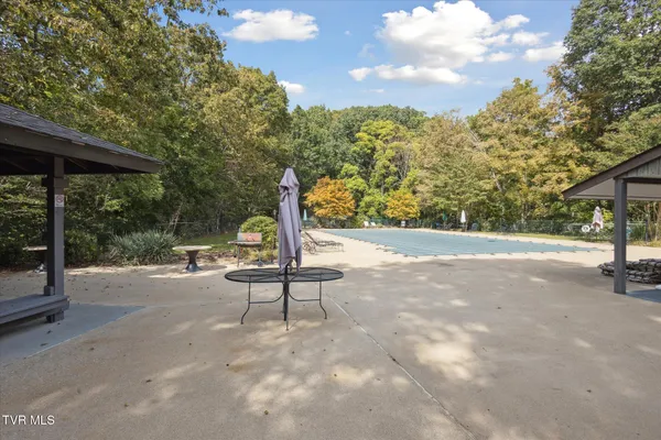 $339,900 | 326 Hickory Bluff, Unit 326, Johnson City, TN 37601