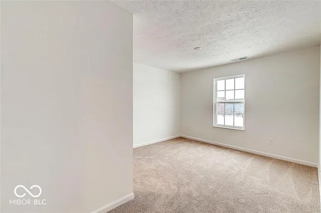 $2,200 | 5296 Maywood Drive, Whitestown, IN 46075