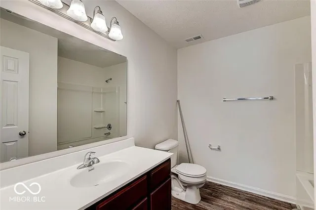 $2,200 | 5296 Maywood Drive, Whitestown, IN 46075