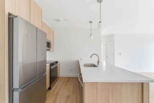 $4,000 | 1035 Commonwealth Avenue, Unit 310, Boston, MA 02215