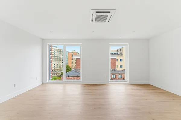 $4,000 | 1035 Commonwealth Avenue, Unit 310, Boston, MA 02215