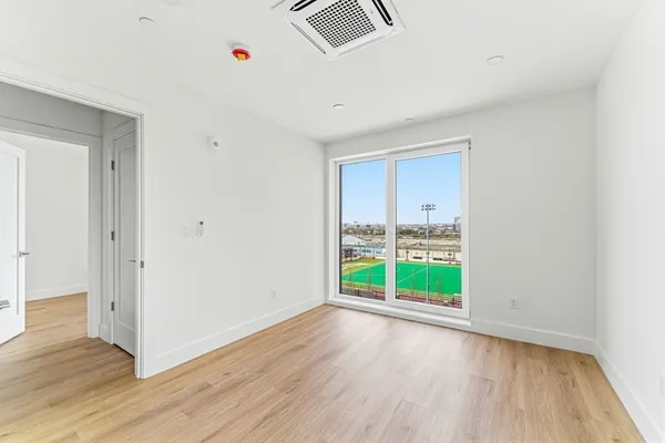 $4,000 | 1035 Commonwealth Avenue, Unit 310, Boston, MA 02215