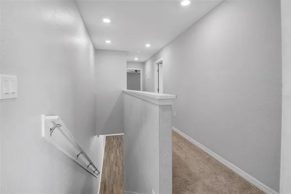 a view of entryway with hallway