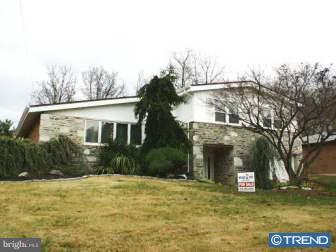 9308 Laramie Road Philadelphia, PA 19115 - Photo 1 of 2 Exterior