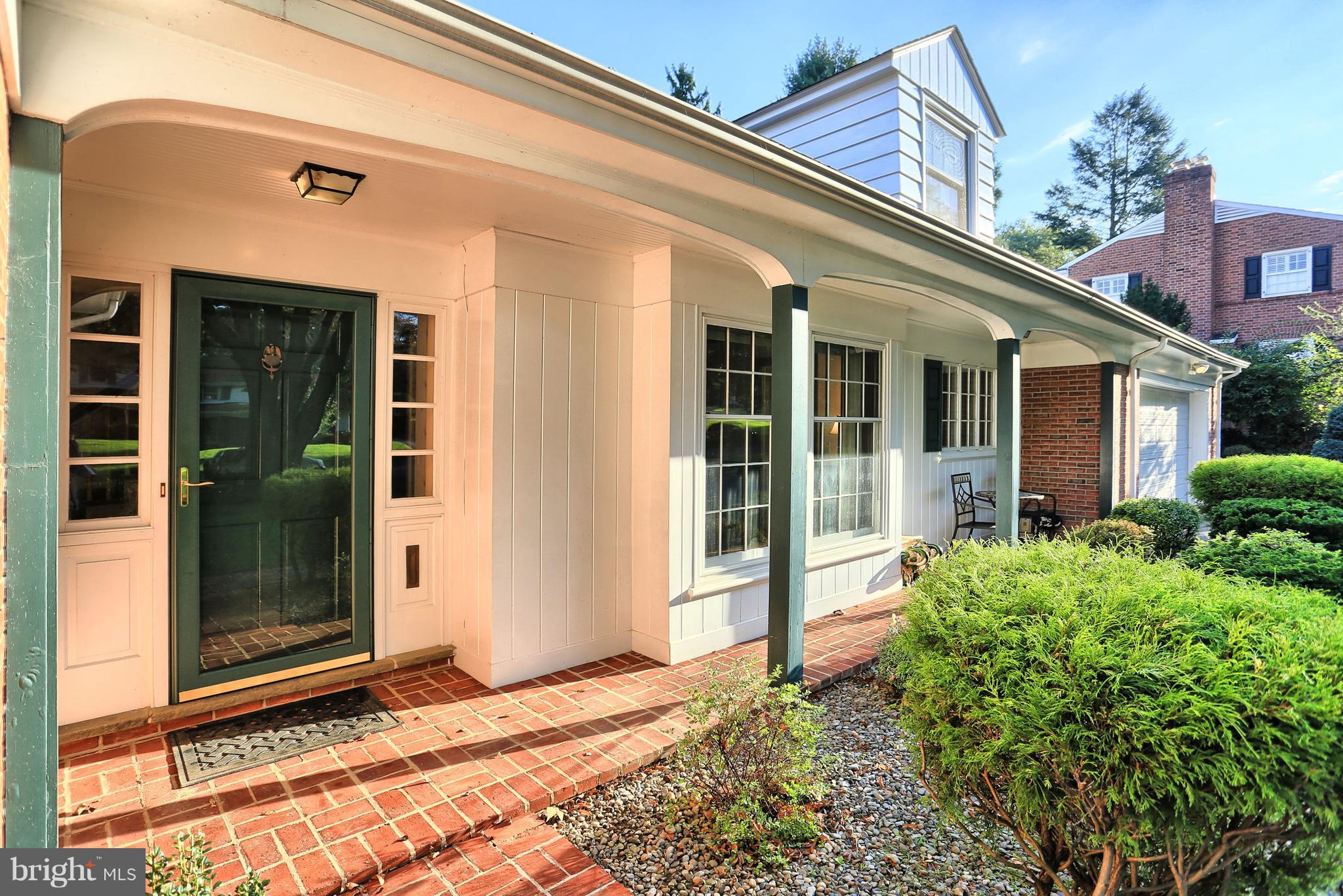 1421 Meadowbrook Road Lancaster, PA 17603 - Photo 4 of 58 Gallery Image 4