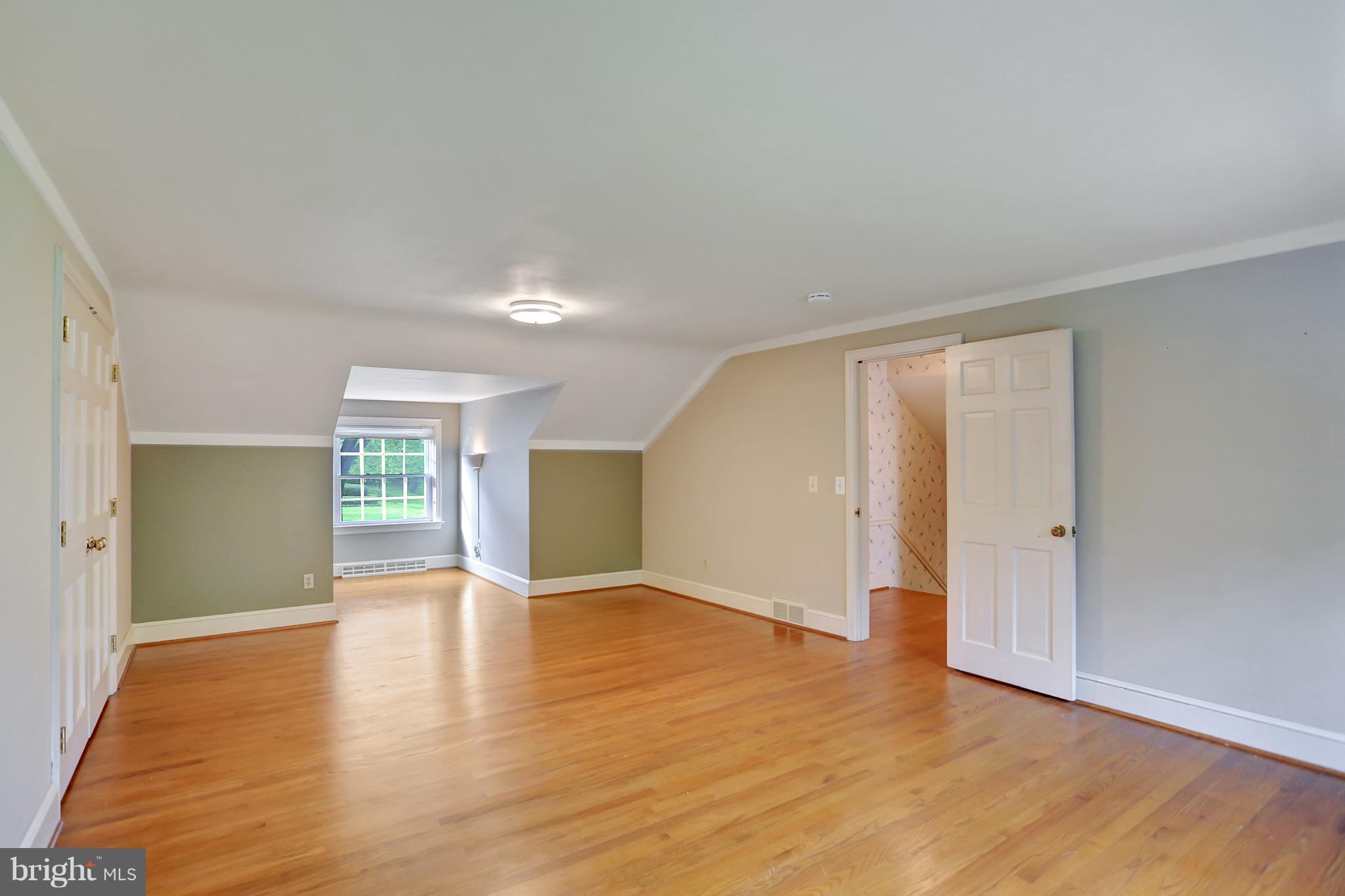 1421 Meadowbrook Road Lancaster, PA 17603 - Photo 35 of 58 Gallery Image 35