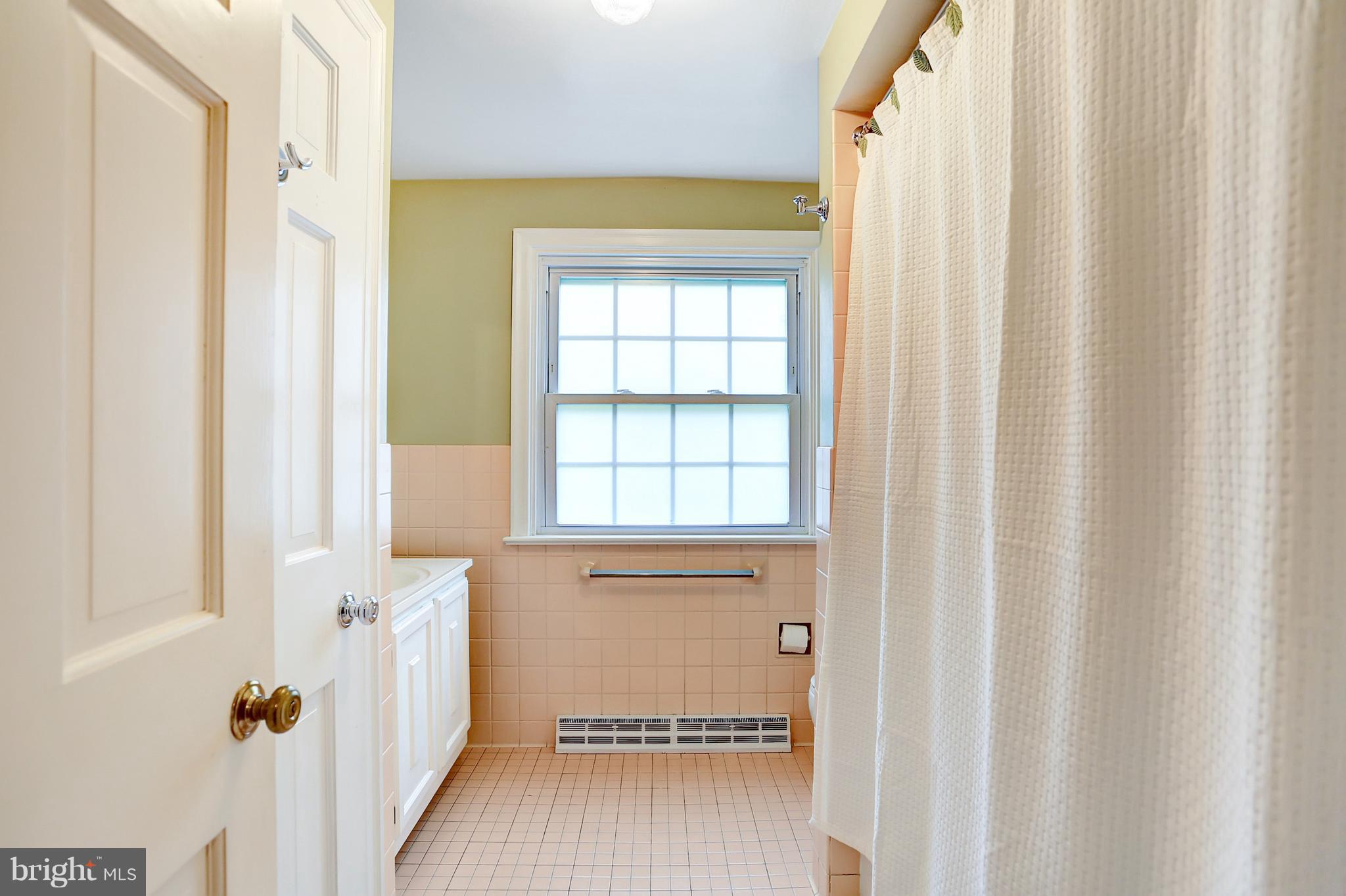 1421 Meadowbrook Road Lancaster, PA 17603 - Photo 38 of 58 Gallery Image 38