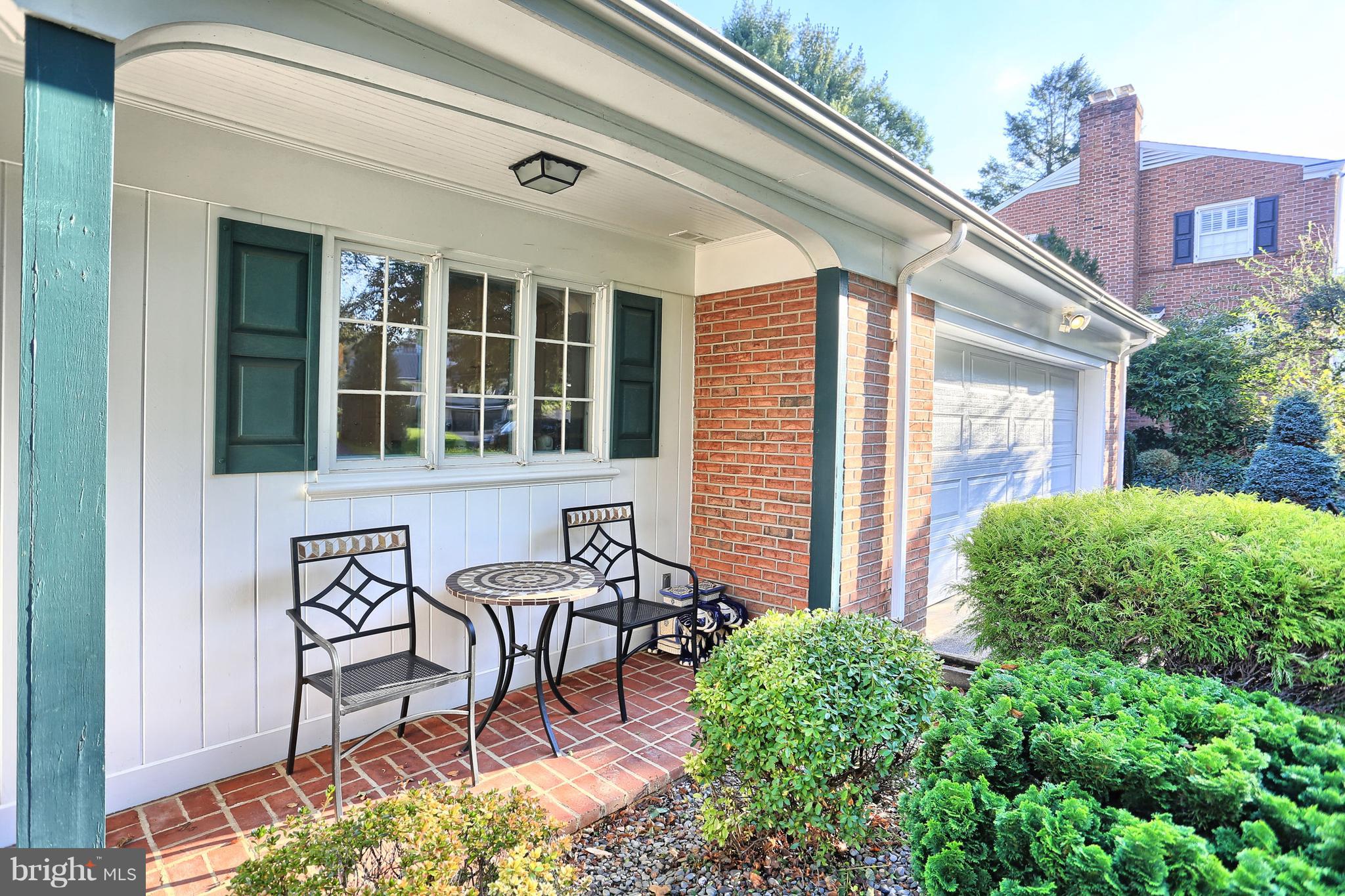 1421 Meadowbrook Road Lancaster, PA 17603 - Photo 5 of 58 Gallery Image 5