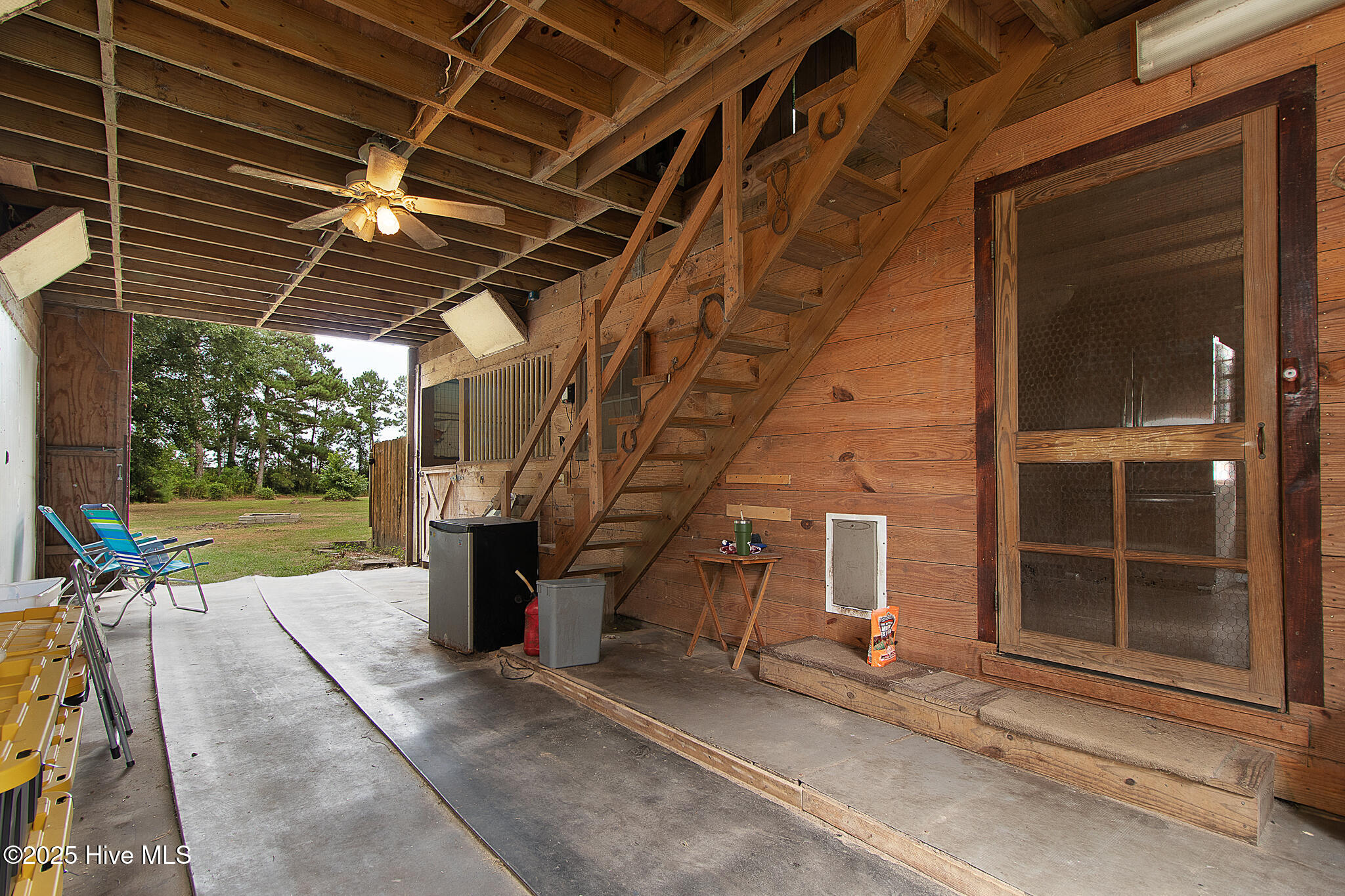 727 Crow Hill Road Beaufort, NC 28516 - Photo 13 of 45 Barn interior