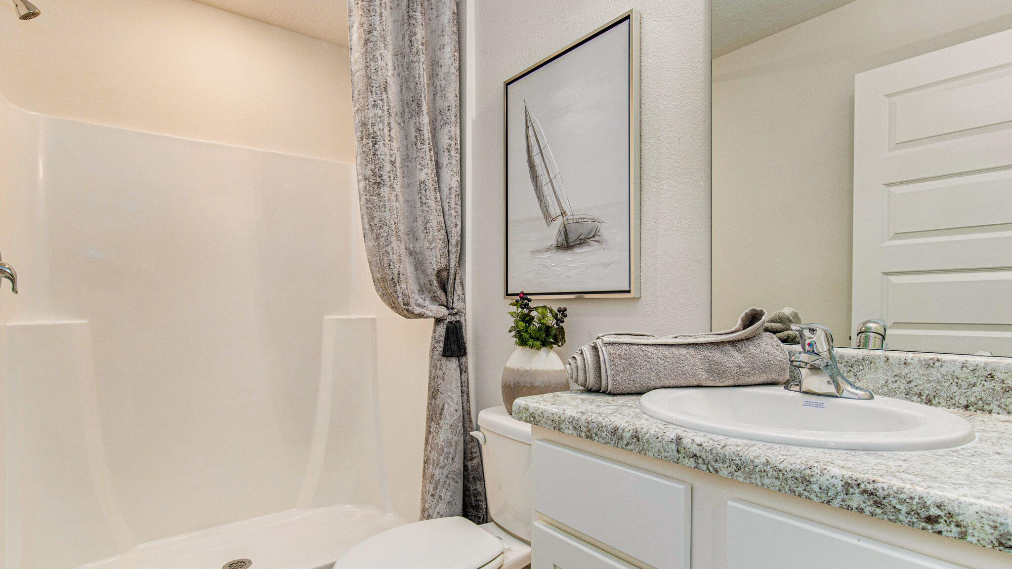6565 Firefly Drive Milton, FL 32583 - Photo 26 of 35 Sullivan Model Home