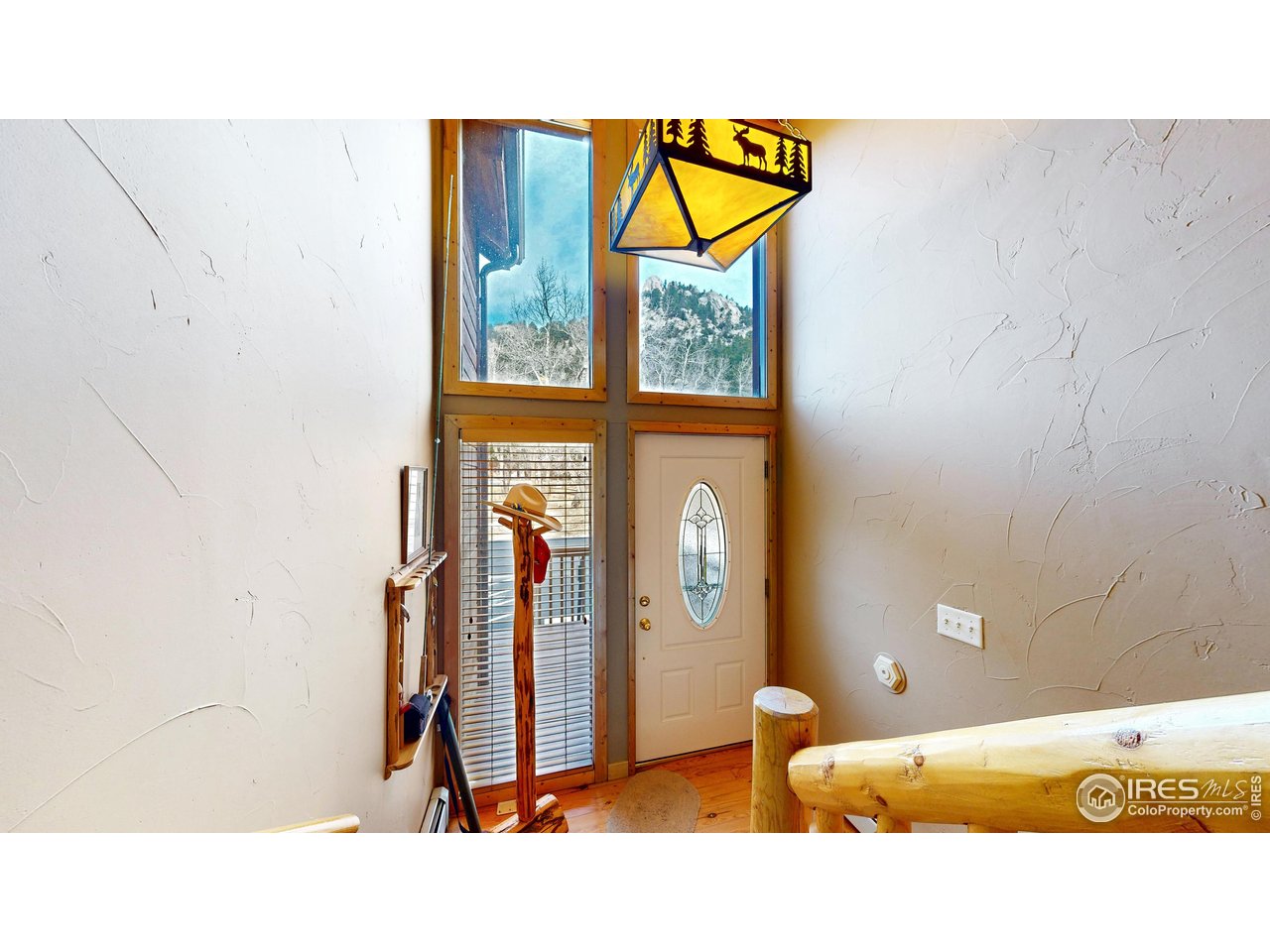 1280 Fall River Road, Unit 1 Estes Park, CO 80517 - Photo 18 of 29 Entryway