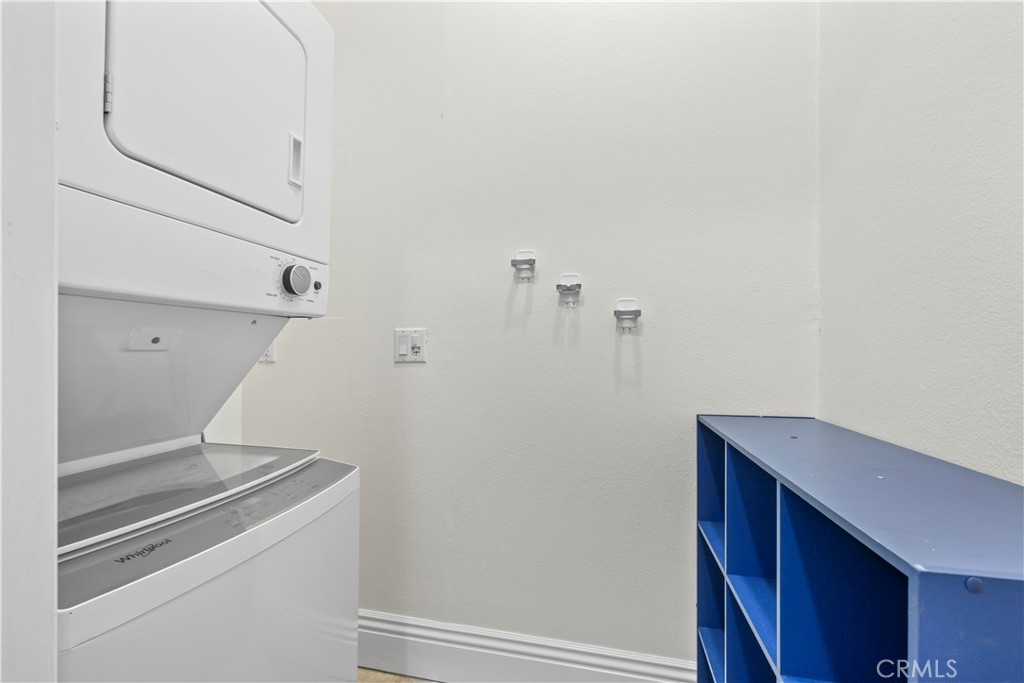 13275 Chickasaw Road Rancho Cucamonga, CA 91739 - Photo 41 of 75 ADU Laundry