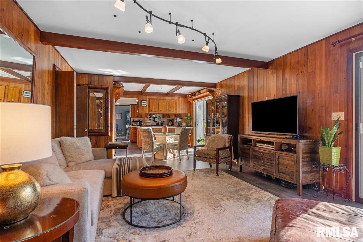 9 Pine Tree Drive Springfield, IL 62704 - Photo 9 of 48