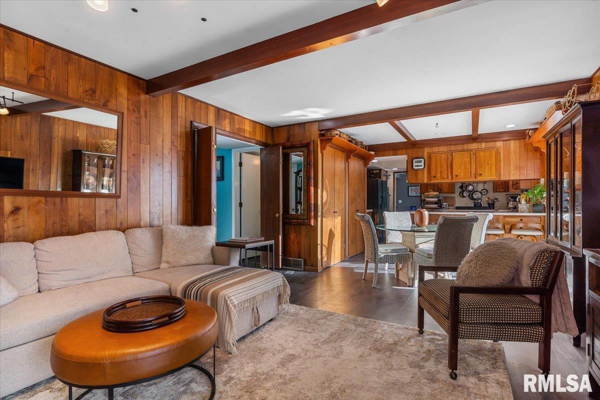 9 Pine Tree Drive Springfield, IL 62704 - Photo 10 of 48