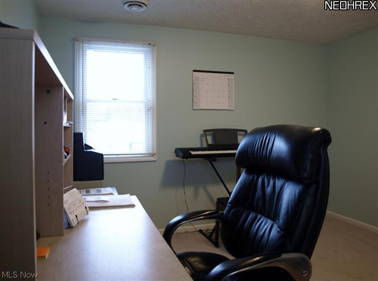 149 Vineyard Road Avon Lake, OH 44012 - Photo 22 of 25 Gallery Image 22