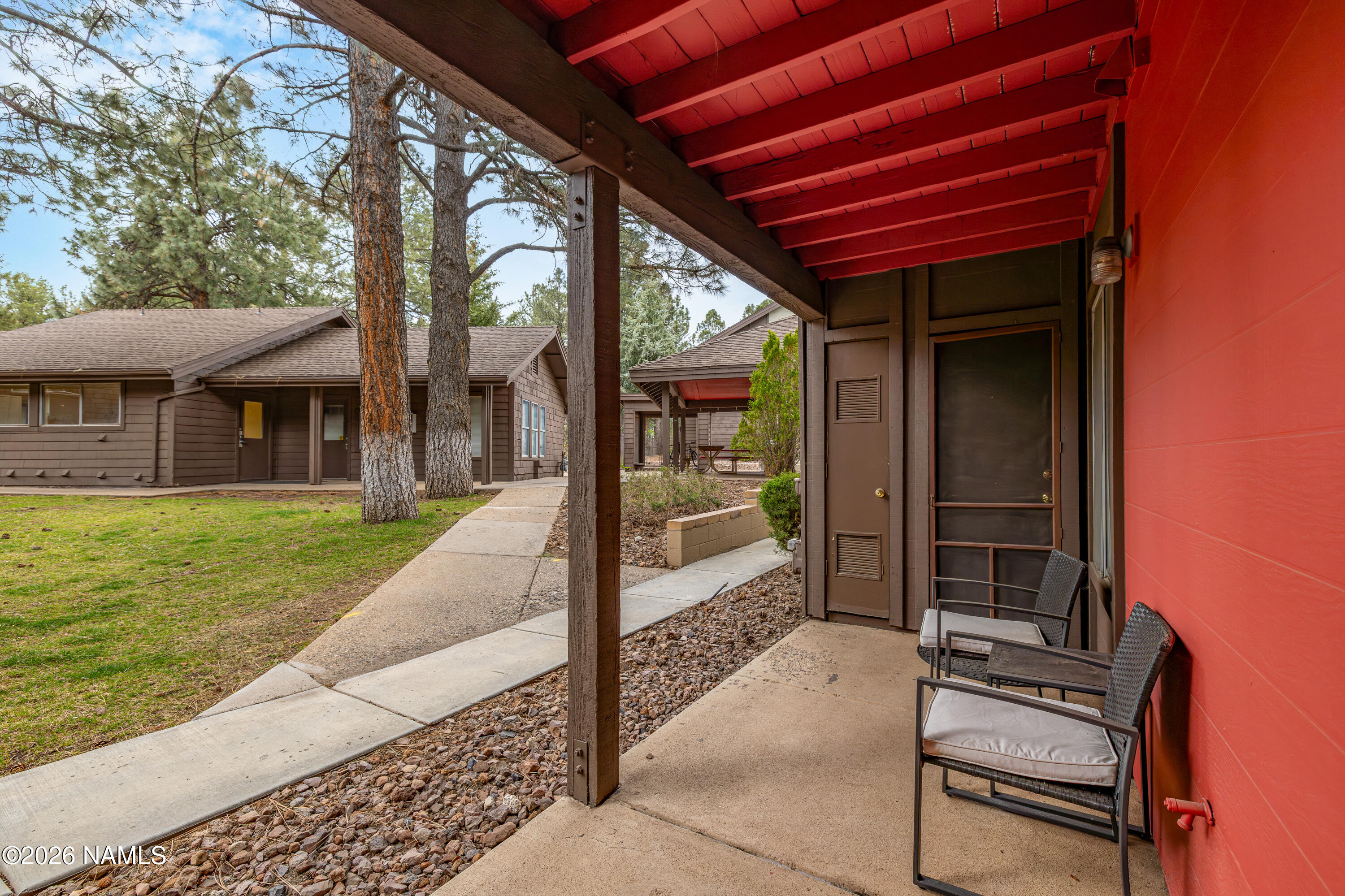 1200 South Riordan Ranch Street, Unit 101 Flagstaff, AZ 86001 - Photo 13 of 16 Covered patio