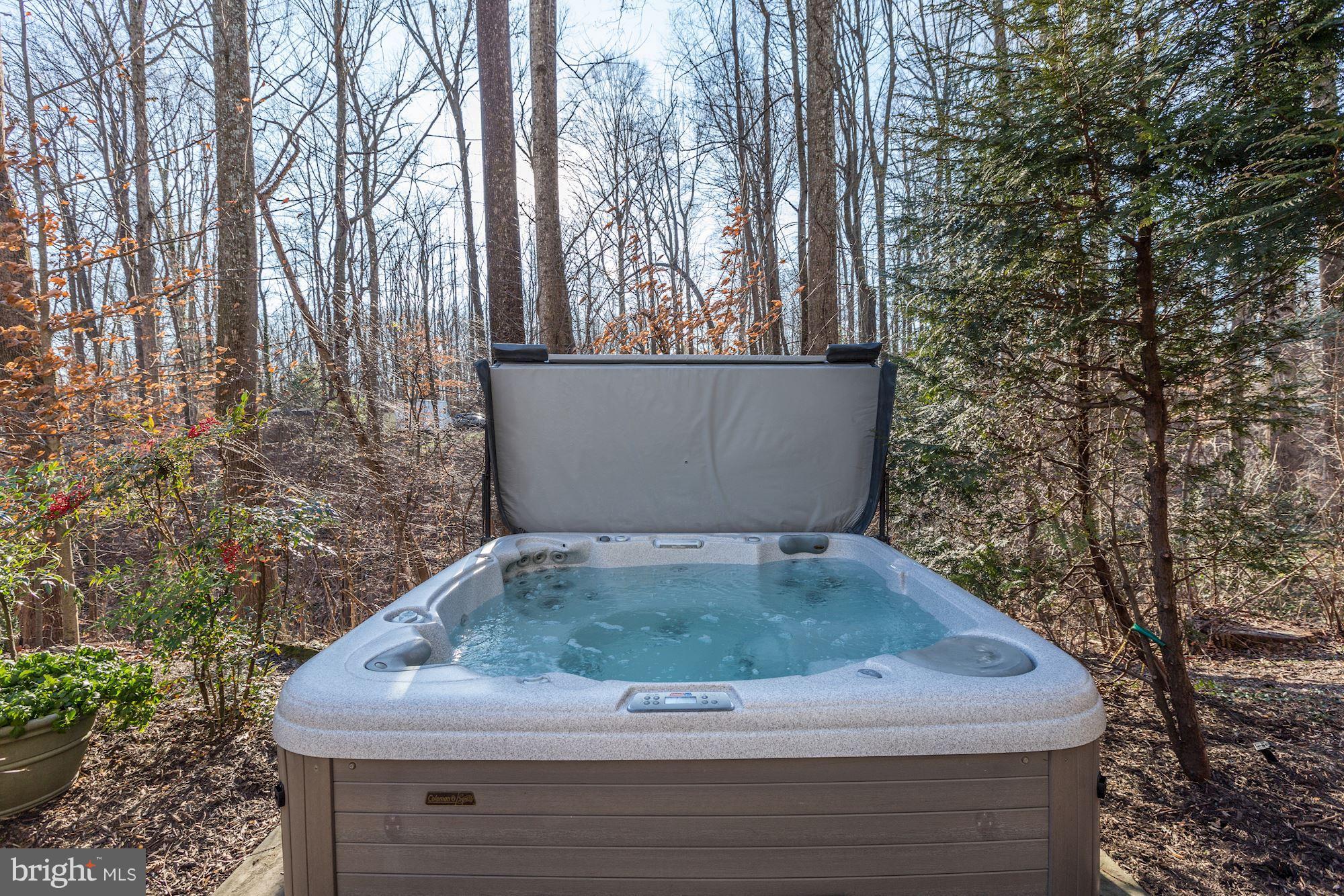 1705 Sinclair Road Gambrills, MD 21054 - Photo 68 of 82 Come on in! The water is warm!