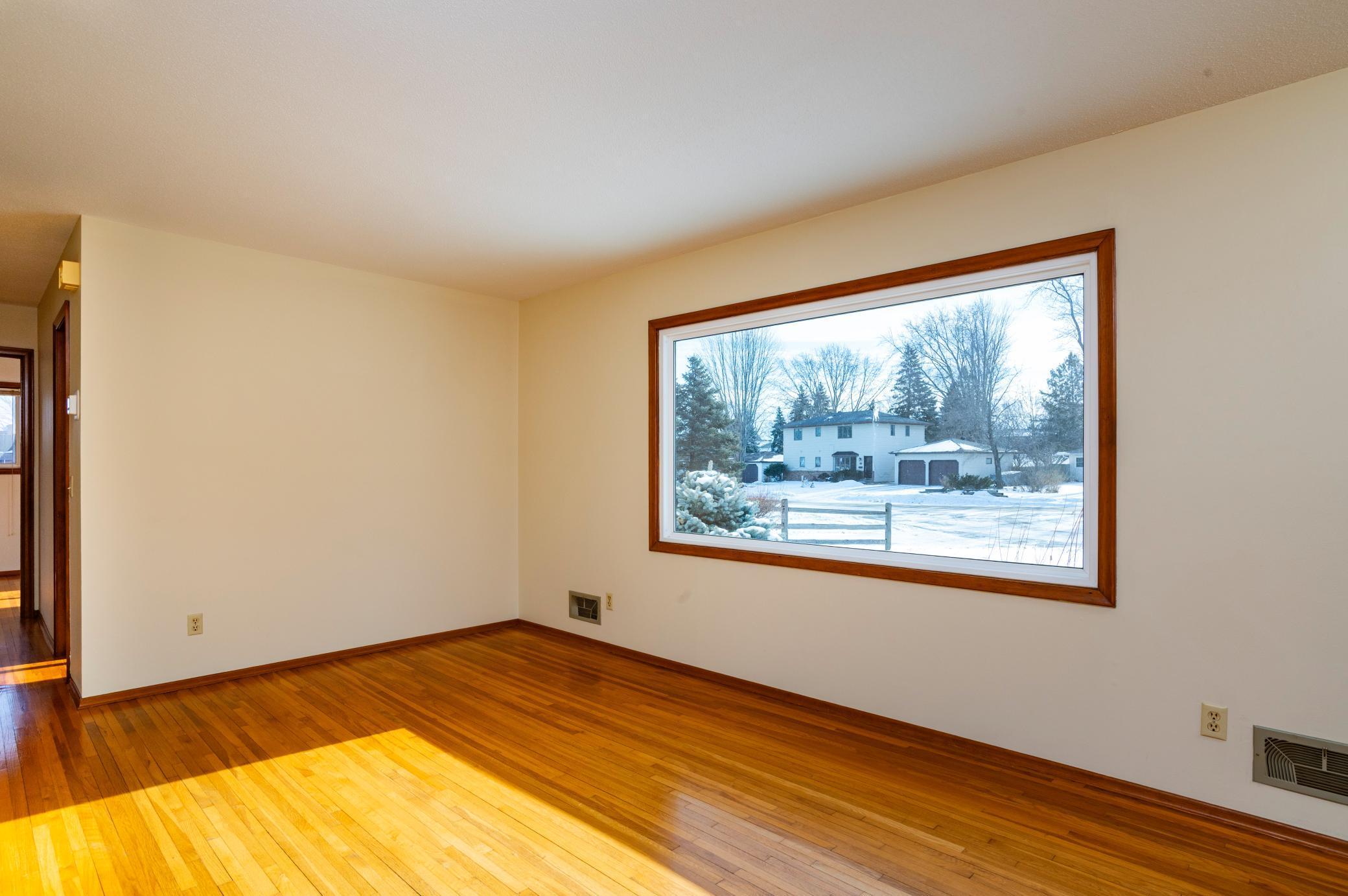 3107 68th Street East Inver Grove Heights, MN 55076 - Photo 5 of 30