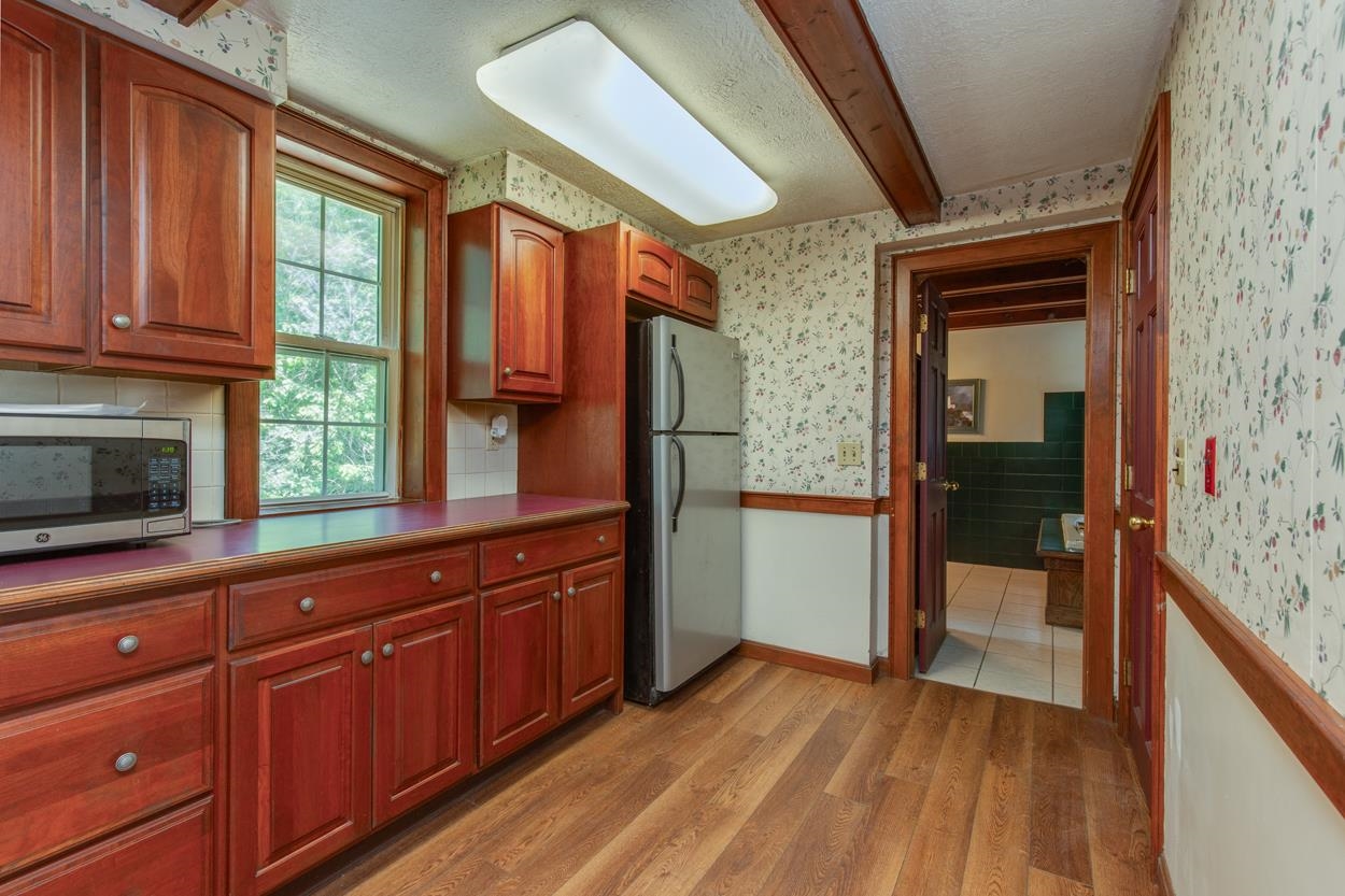 29 Chalifoux Road Hudson, NH 03051 - Photo 26 of 57