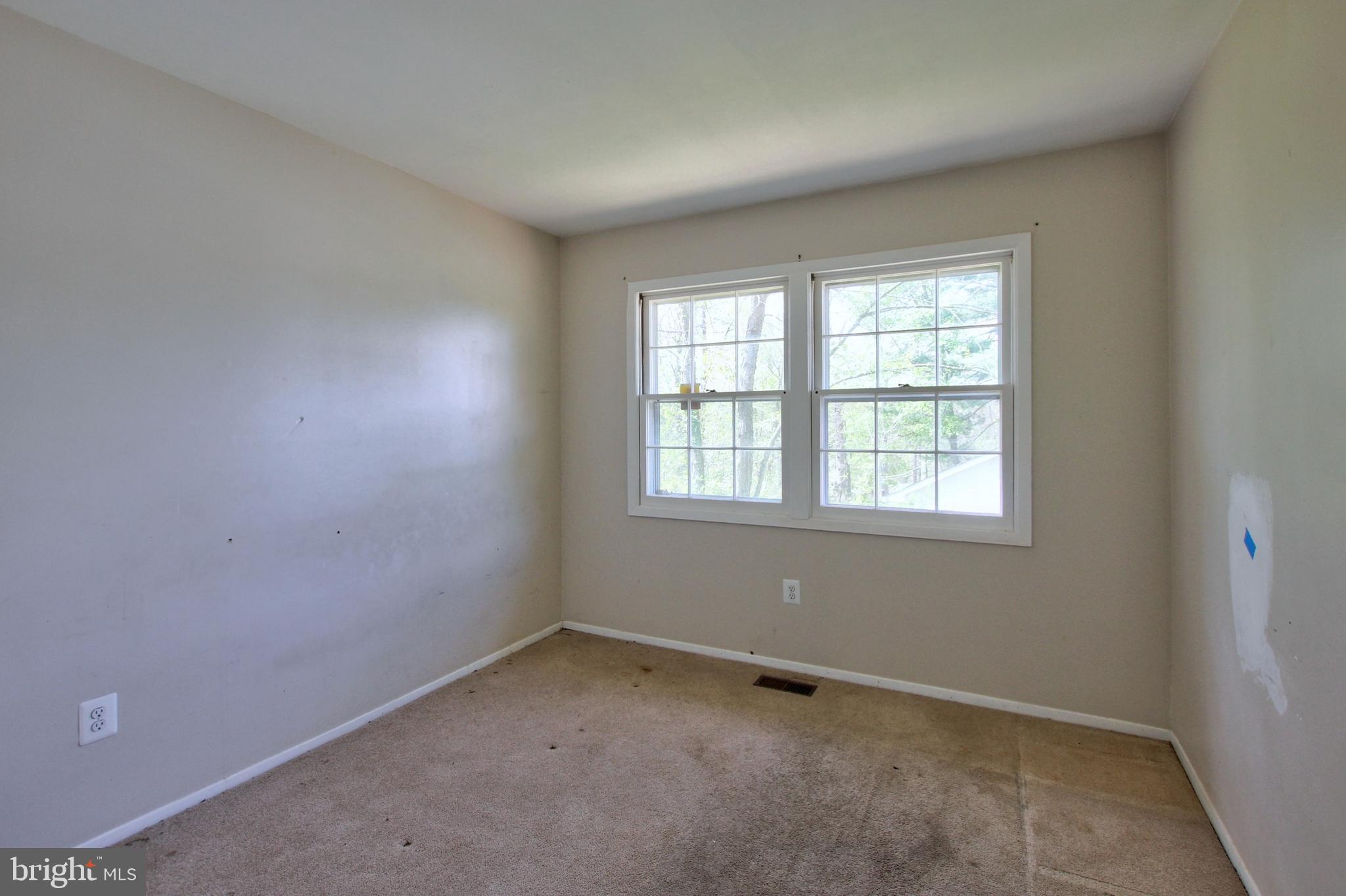 8803 Royal Ridge Lane Laurel, MD 20708 - Photo 11 of 48 Gallery Image 11