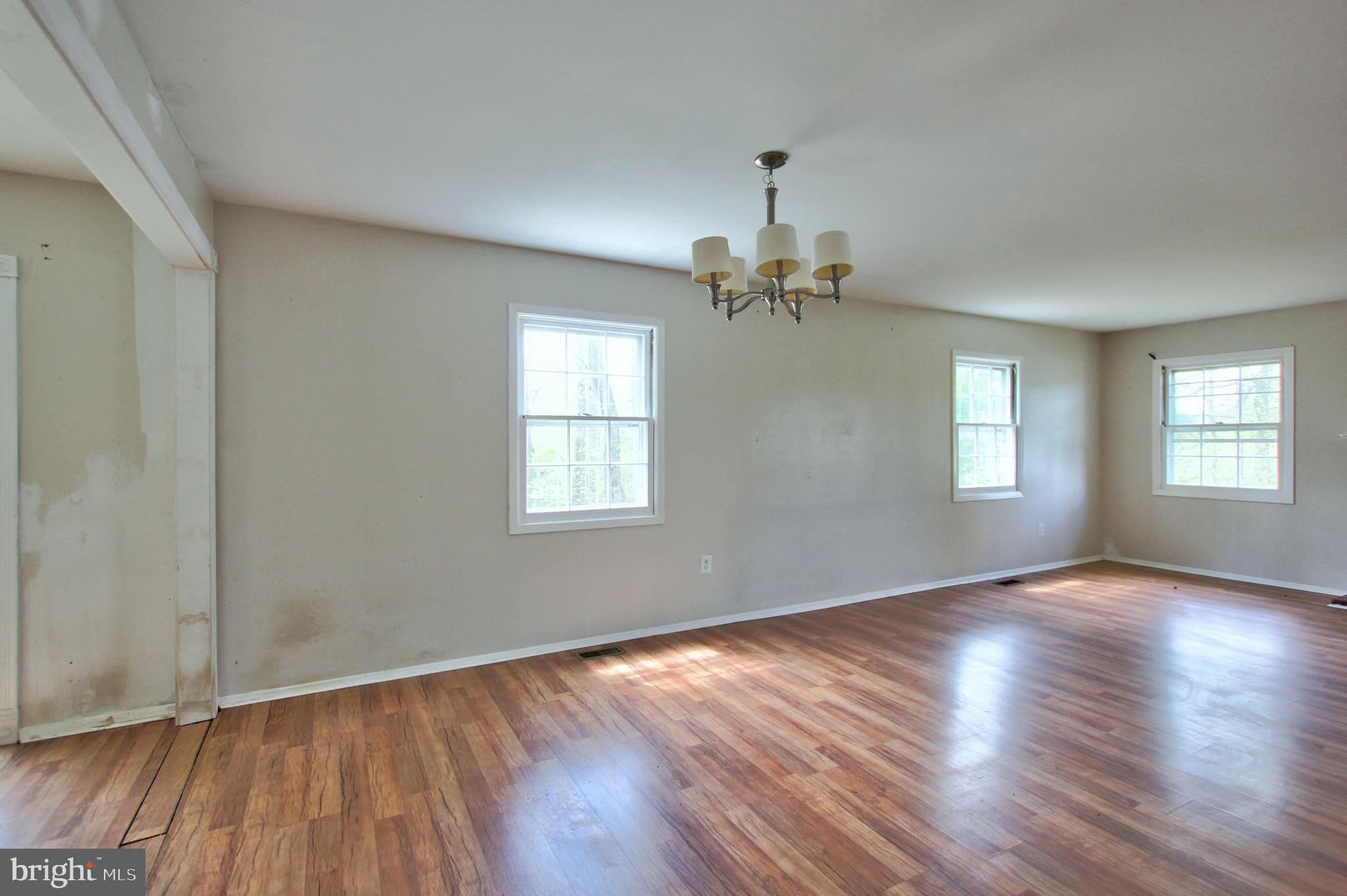 8803 Royal Ridge Lane Laurel, MD 20708 - Photo 22 of 48 Gallery Image 22