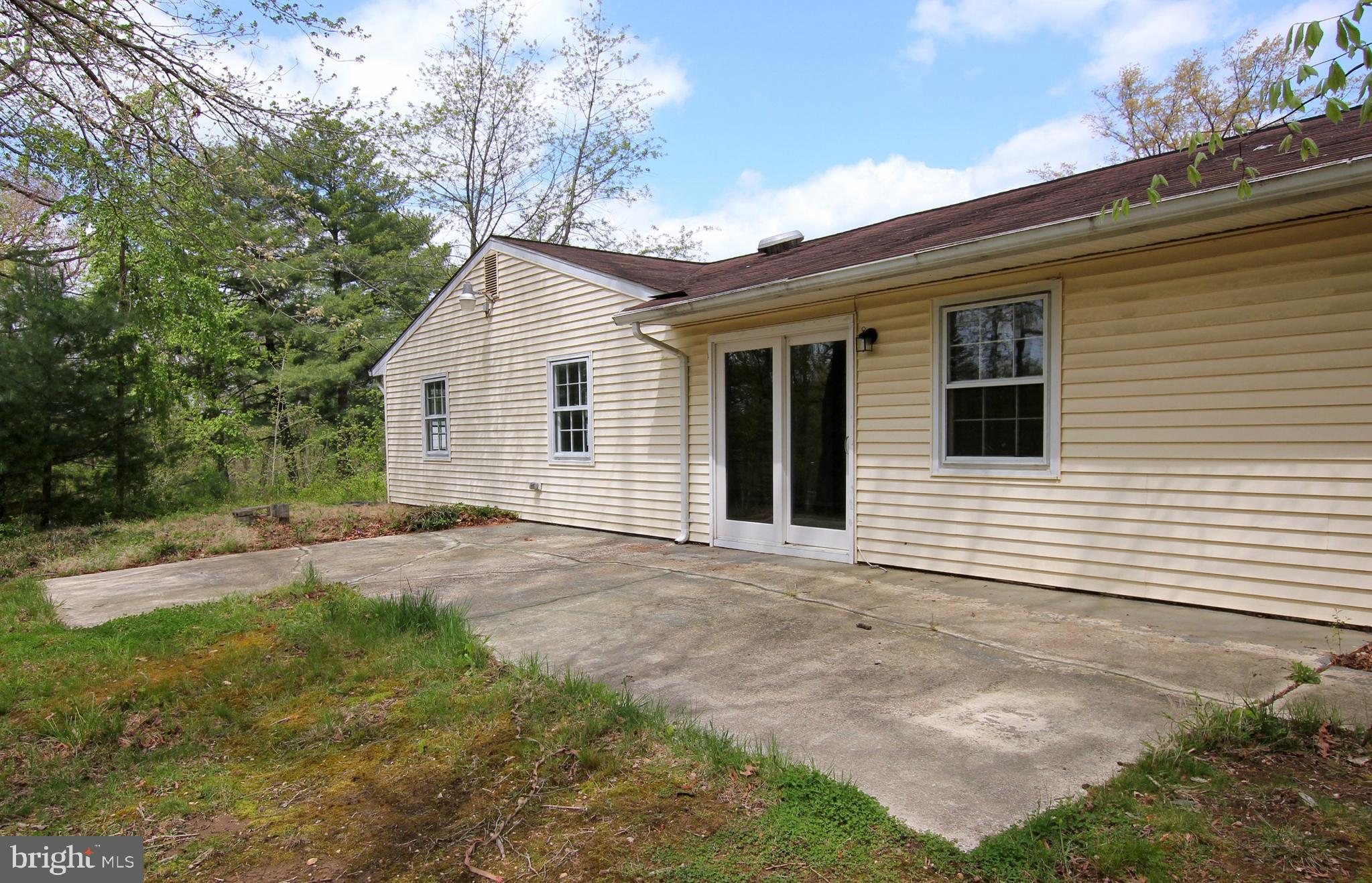 8803 Royal Ridge Lane Laurel, MD 20708 - Photo 5 of 48 Gallery Image 5