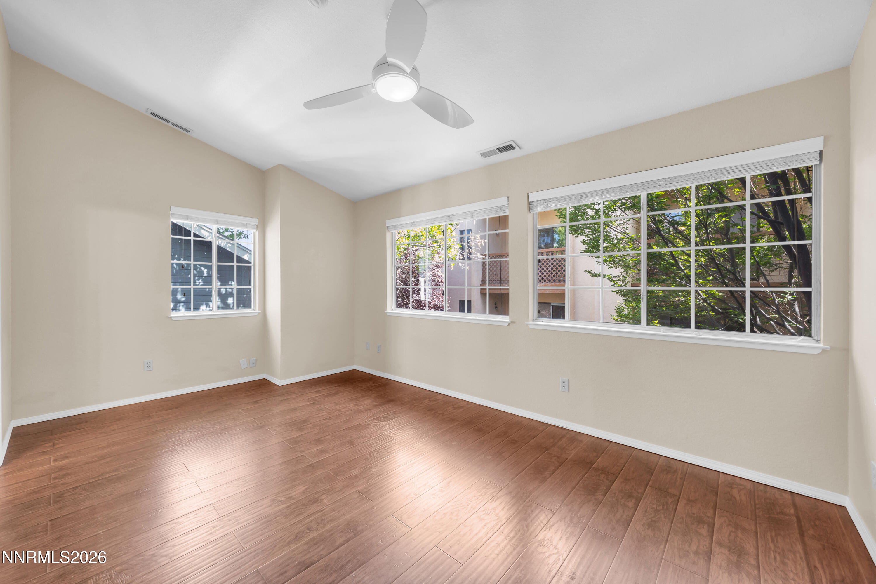 2650 Plumas Street, Unit 16 Reno, NV 89509 - Photo 10 of 30 16_img_7956