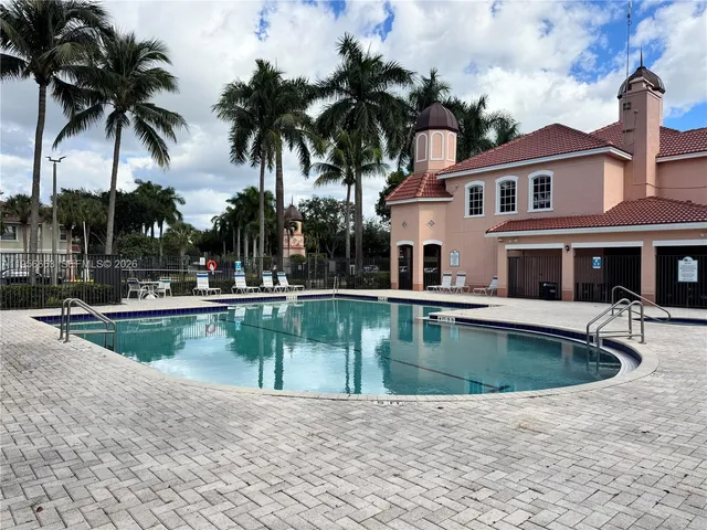 $1,800 | 2404 Belmont Lane, Unit 2404, North Lauderdale, FL 33068