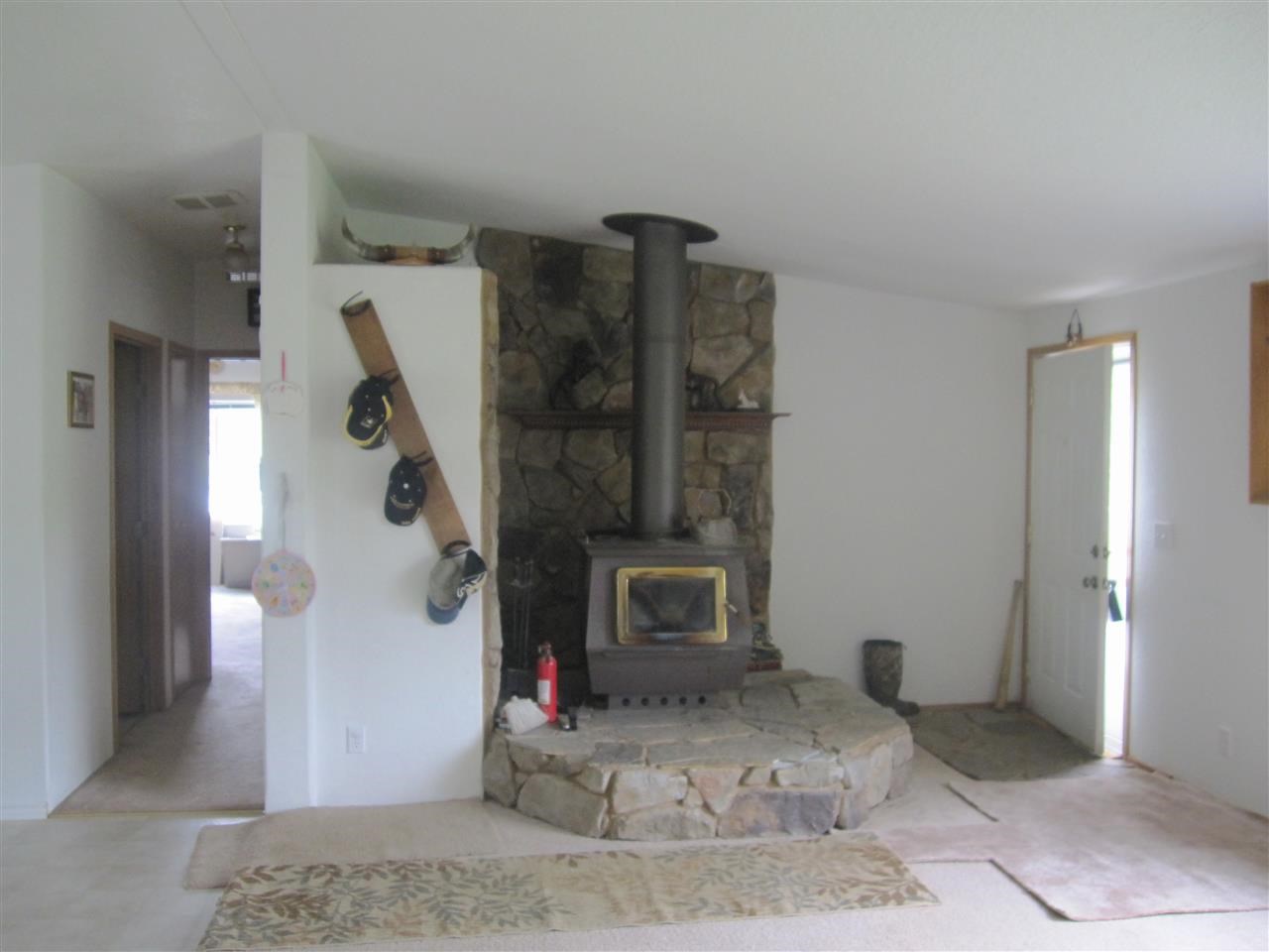 15513 Foothills Road Spokane, WA 99217 - Photo 6 of 19