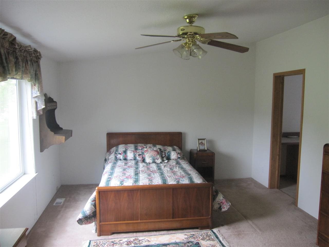 15513 Foothills Road Spokane, WA 99217 - Photo 9 of 19