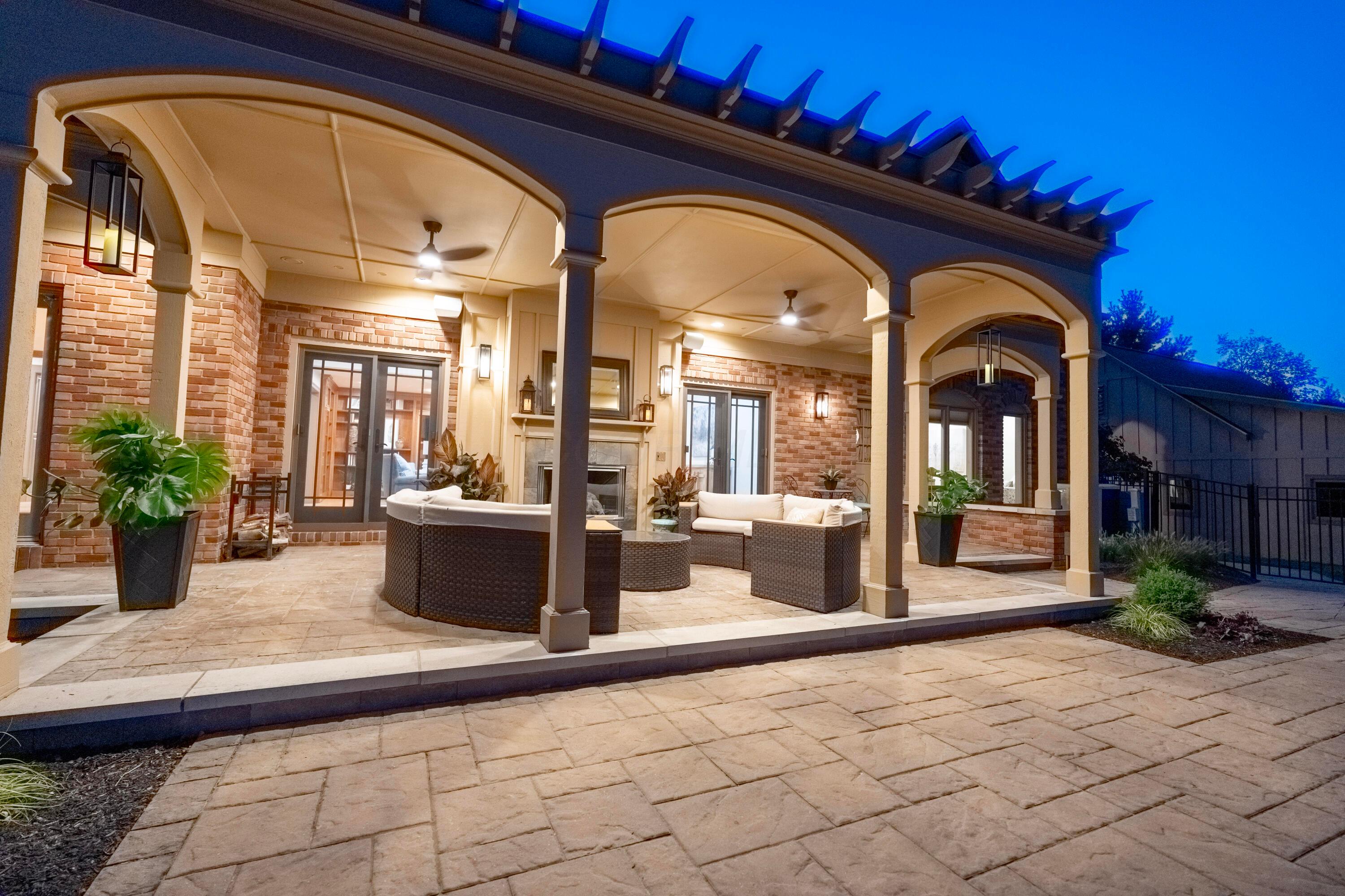 7601 Perry Road Delaware, OH 43015 - Photo 9 of 70 Back Patio Evening